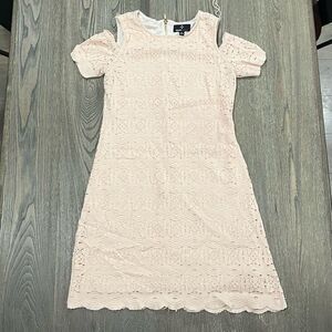 Ronni Nicole Dress Mini Cold Shoulder Lace Crewneck Cream Size 8